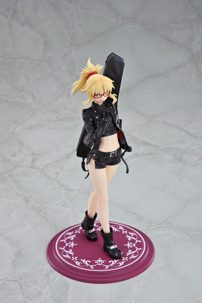 Fate/Apocrypha PVC Statue 1/7 Red Saber (Mordred) Original Glasses Model Ver. 22 cm 4580548490359