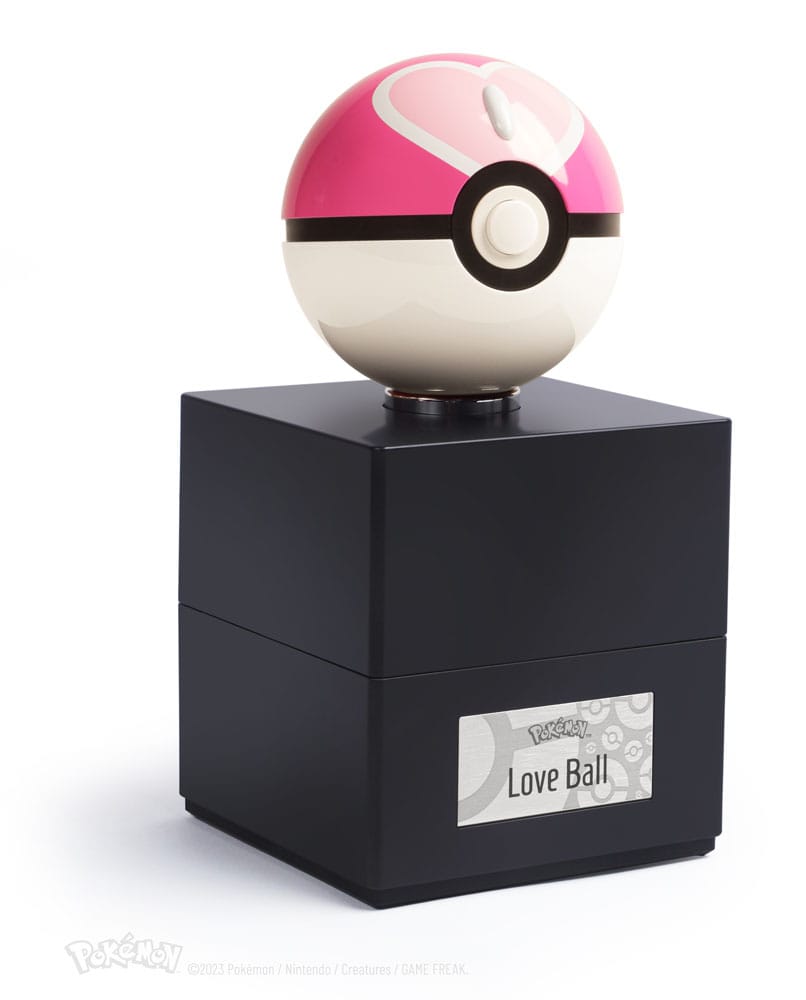 Pokémon Diecast Replica Love Ball 5060178520767