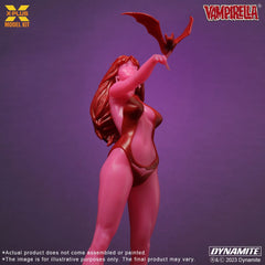 Vampirella Plastic Model Kit 1/8 Vampirella 2.0 Jose Gonzales Edition (Glows in the Dark) 23 cm 4532149022354